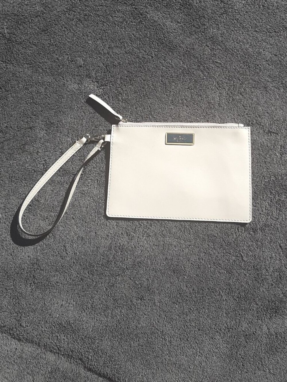 Kate Spade Wristlet Bag Off White 7" x 5"